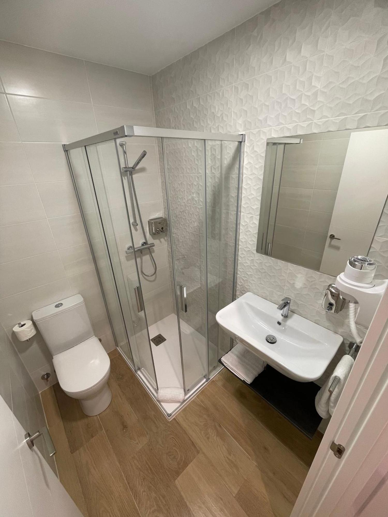 Habitaciones Arrisal Bilbao Exterior photo